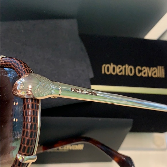 Authentic Roberto Cavalli - Picture 2 of 4